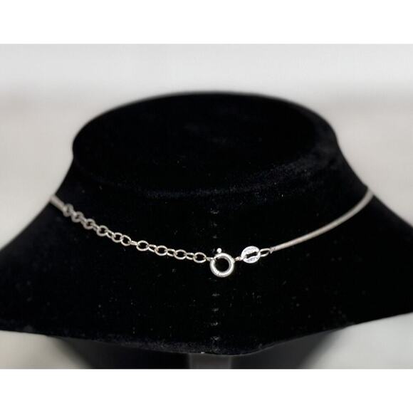 Vintage Native American Sterling Silver Engraved Bear Pendant Necklace 17in - Picture 5 of 8